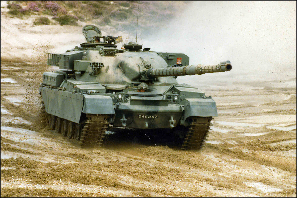 chieftain-tank-mk2-04-eb-67.jpg