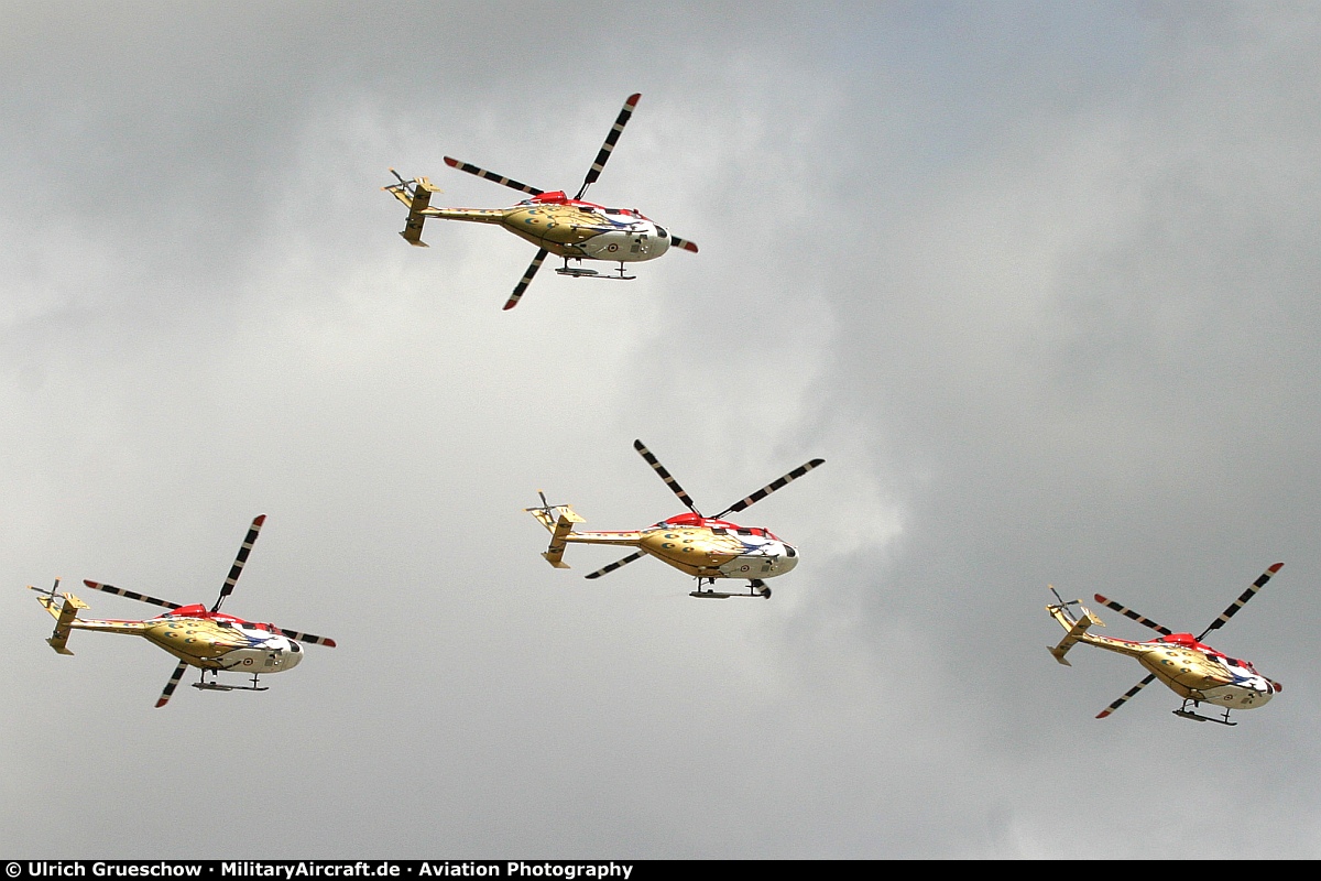 Dhruv-ALH_RIAT2008_211_800.jpg