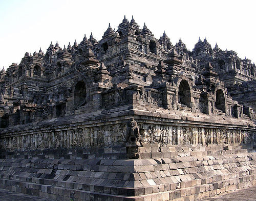 borobudur-1.jpg