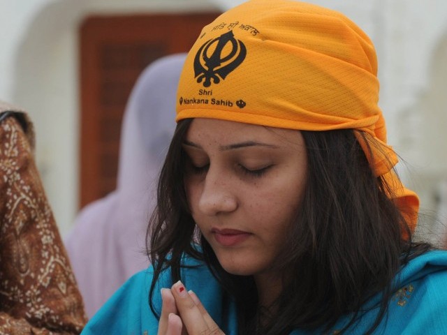 289749-Sikhpilgrimsphotoafp-1320950384-310-640x480.jpg