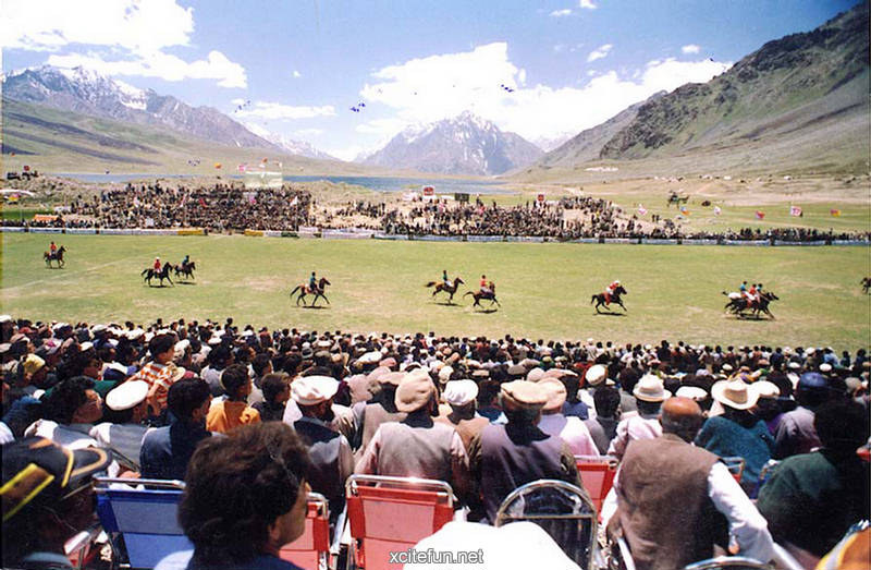 186676,xcitefun-shandur-mela-16.jpg