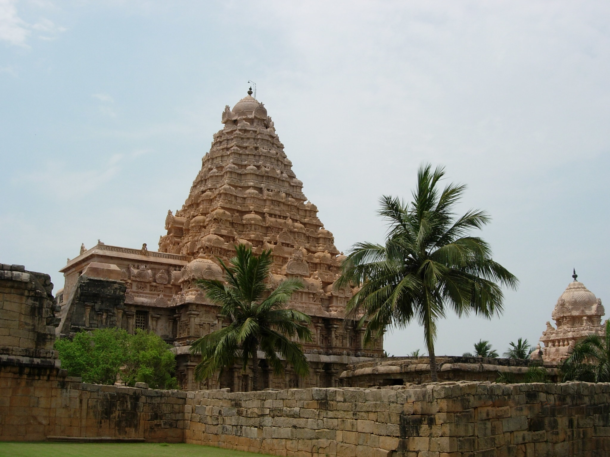 Gangaikonda_CholaPuram.JPG