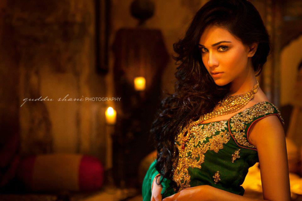 Mughal+Bridal+Collection+www.She9.blogspot.com+%25286%2529.jpg