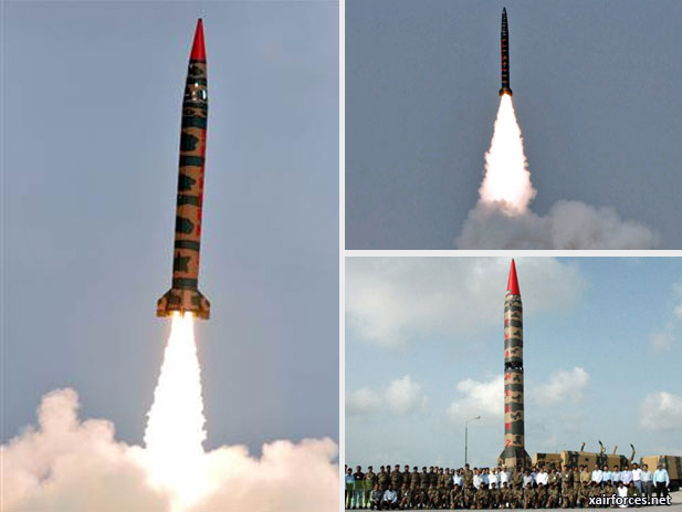 Pakistan_Test-Fires-Missile_240412.jpg