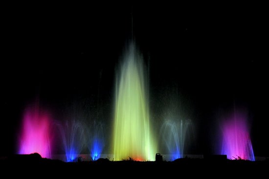 musical-fountain.jpg