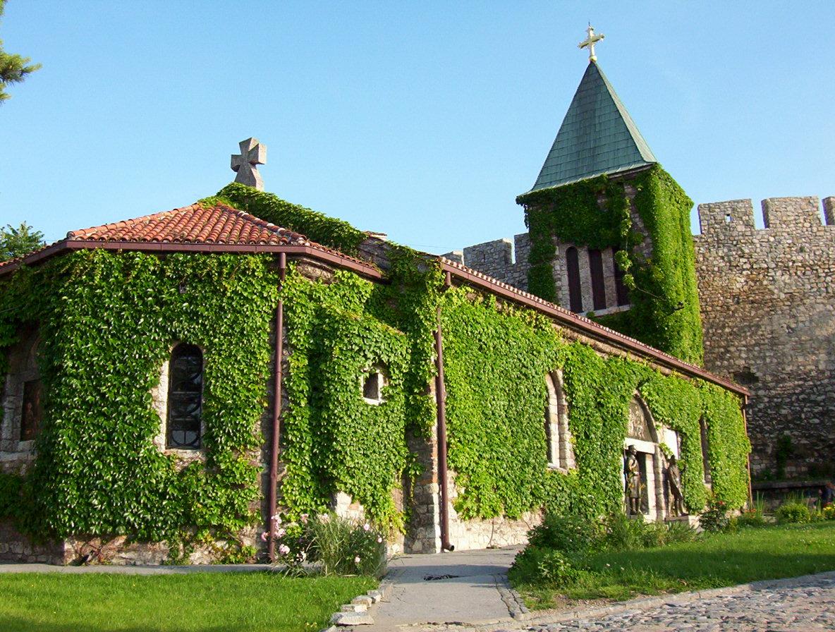 Ru%C5%BEica_church,_Belgrade,_Serbia.jpg