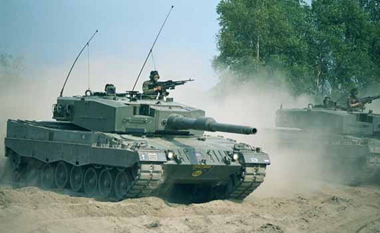 leopard-2a4-kl5.jpg