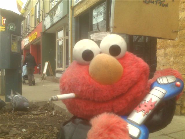 elmo-smoking-mar-28-2008.jpg