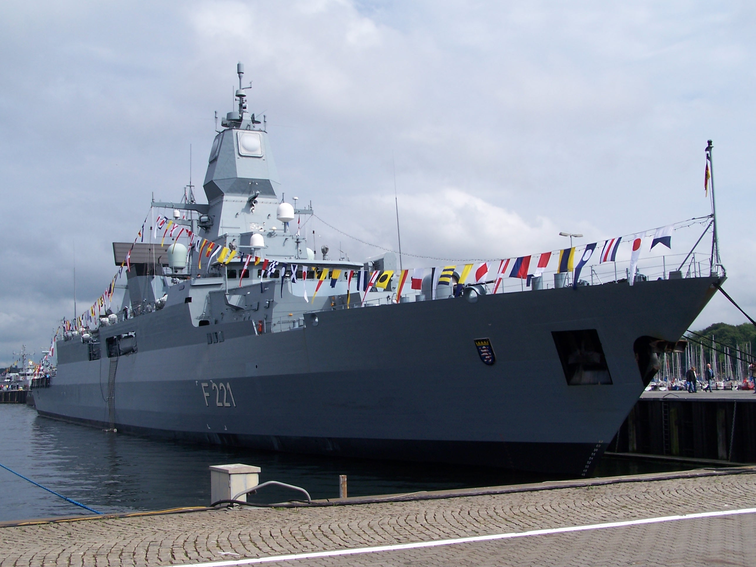 F221_Hessen-Kieler_Woche_2007.jpg