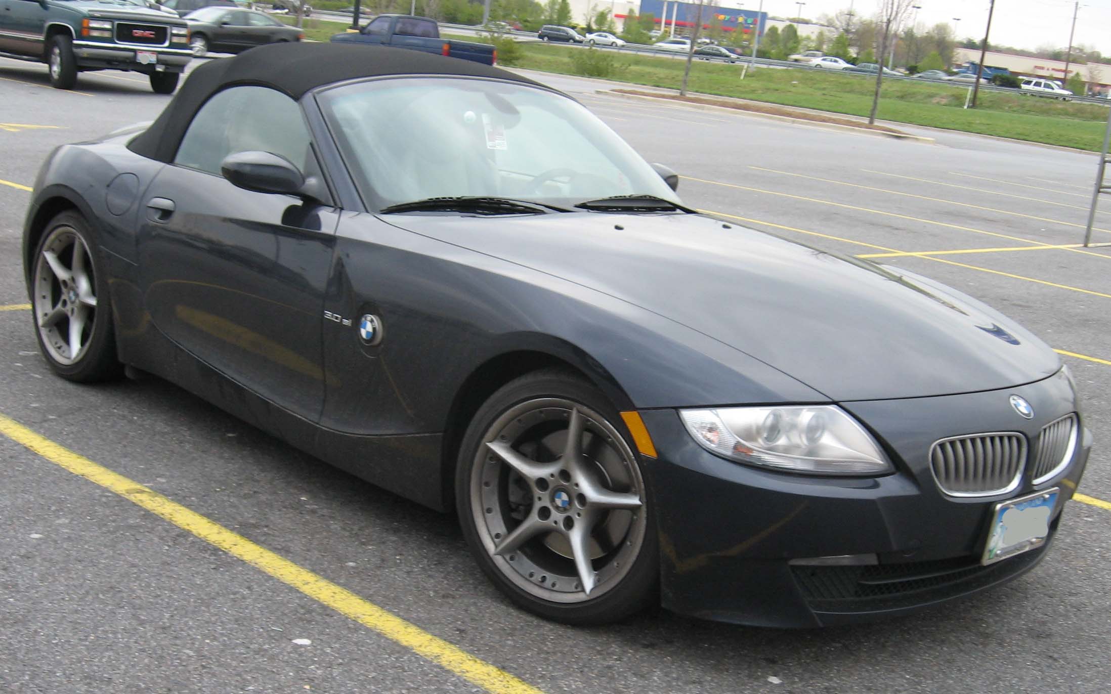 06-07_BMW_Z4.jpg