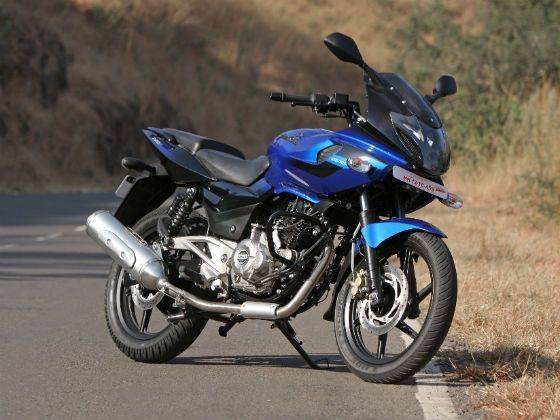 top-5-performance-bikes-bajaj-pulsar-220f-28122012-m2_560x420.jpg