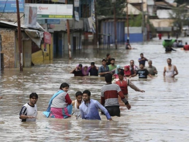 24026-indiakashmirflooding-1410348559-952-640x480.jpg