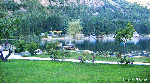 shangrila-lake.png