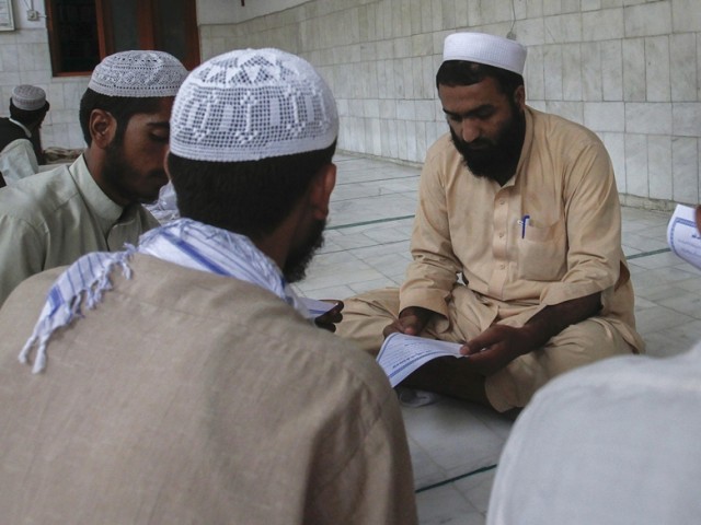 839561-madrassaREUTERS-1424145919-822-640x480.jpg