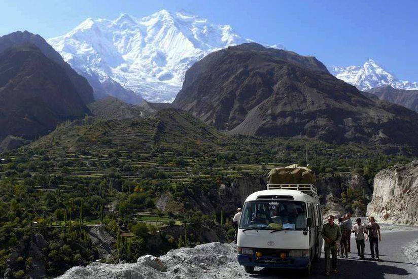 karakorum_highway_fb.jpg