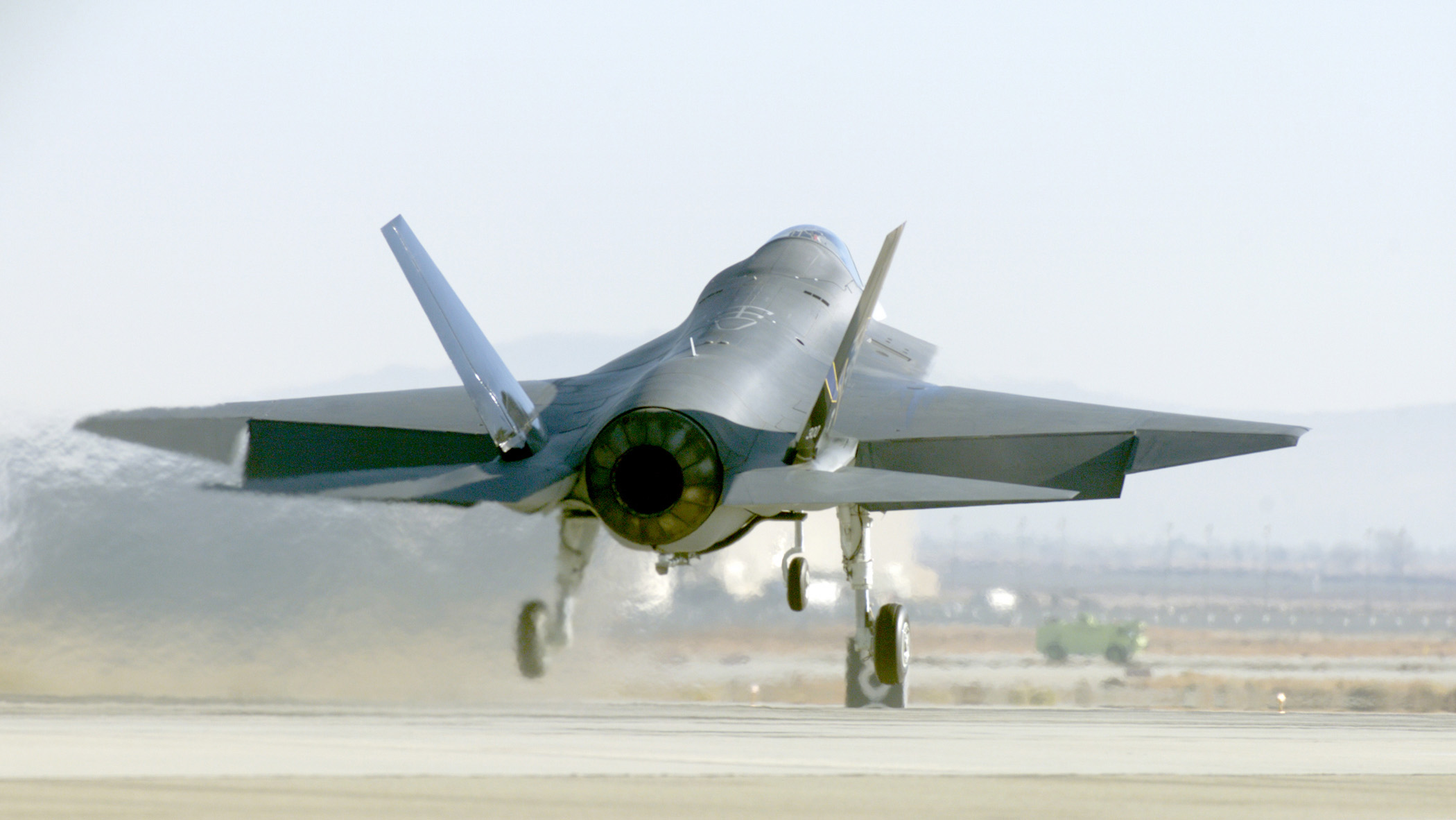 F-35_JSF_8.jpg