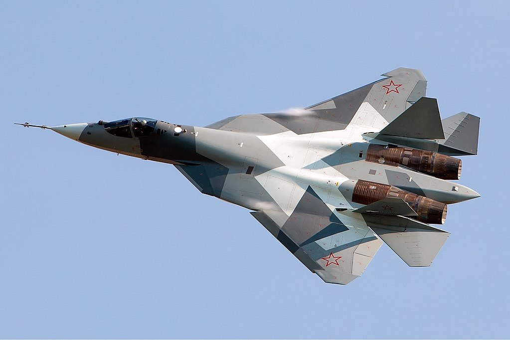 1024px-Sukhoi_T-50_Beltyukov.jpg