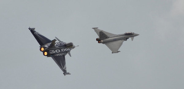 rafale-typhoon.png