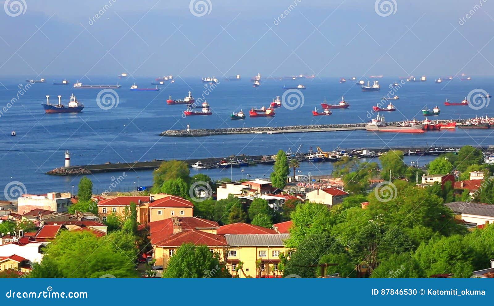 marine-ships-anchor-sea-marmara-istanbul-turkey-87846530.jpg