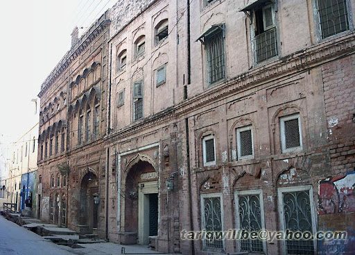 qutub+house+old+pindi+old+city.jpg