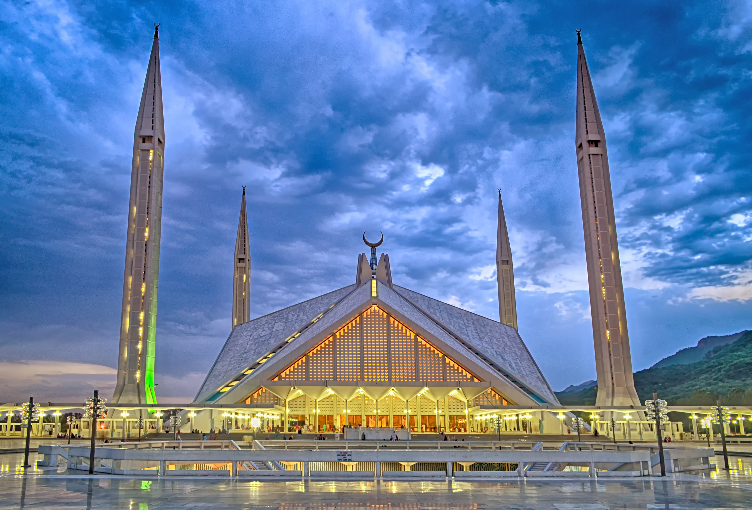 faisal-masjid.jpg