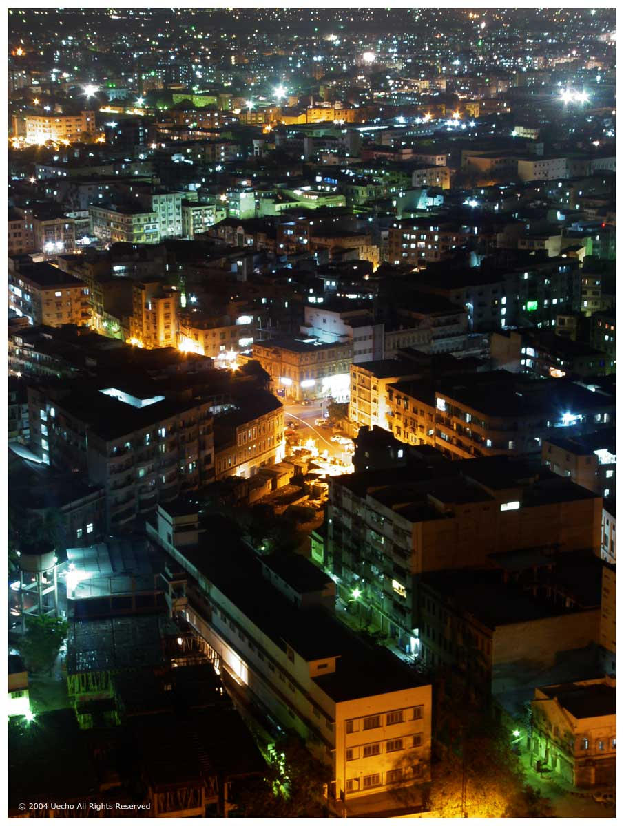 Karachi_by_Night_by_uecho.jpg