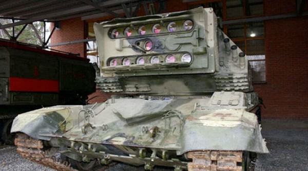 127284_76839943_secret-russian-laser-tank-01-600x334.jpg