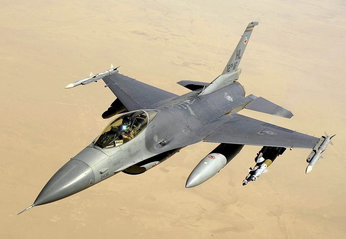 1200px-F-16_June_2008.jpg