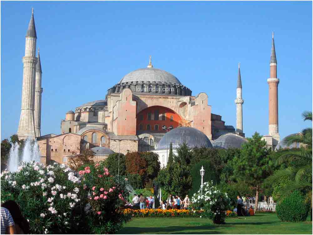 Hagia_Sophia.jpg