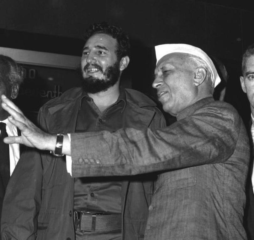 CASTRO-NEHRU%20q