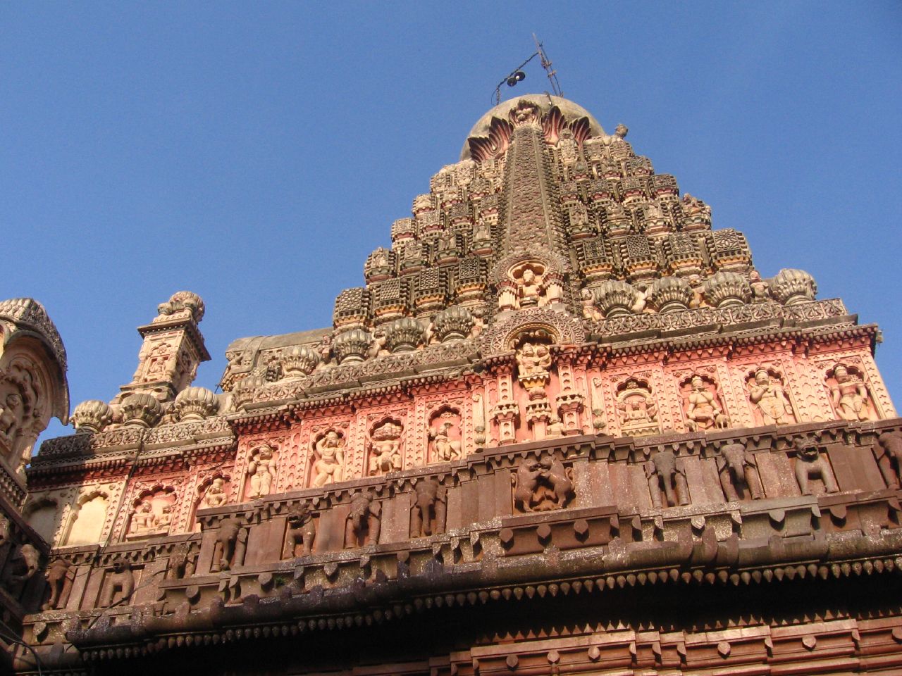 Grishneshwar_Temple.jpg