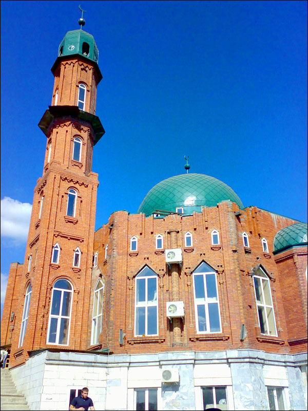 grozny-russia-city-mosque.jpg