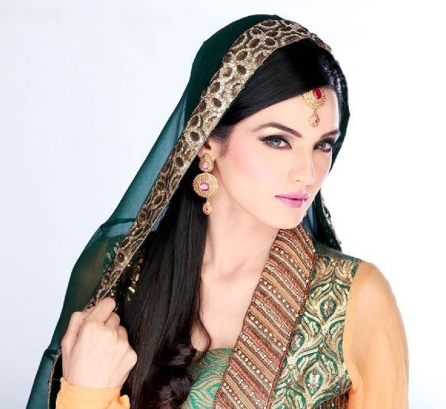 Magnificent-Sadia-khan-Photo-Shoot-2012-1.jpg