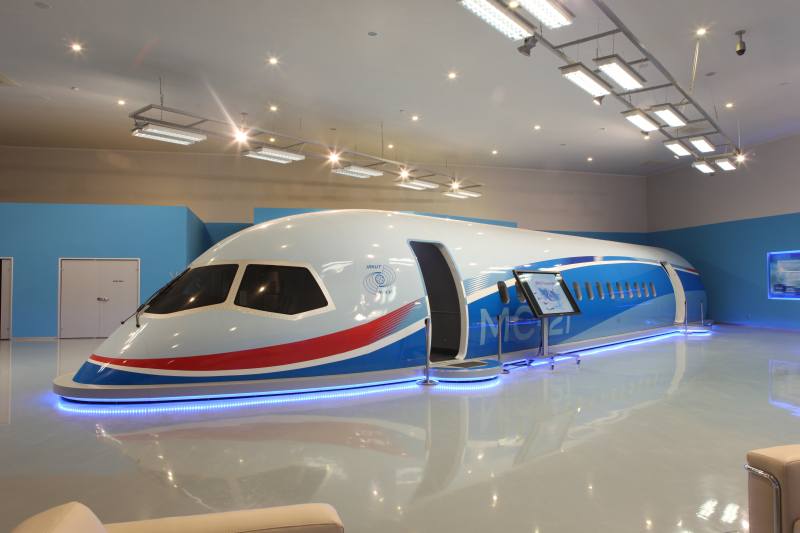 MC-21-MockUp%2528outside%2529_2.jpg