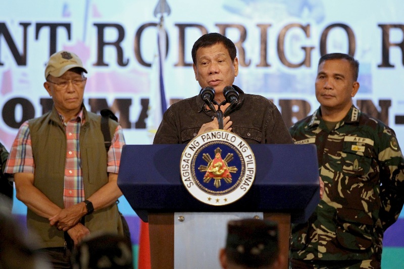 02_duterte-camp-lapu-lapu-cebu.JPG