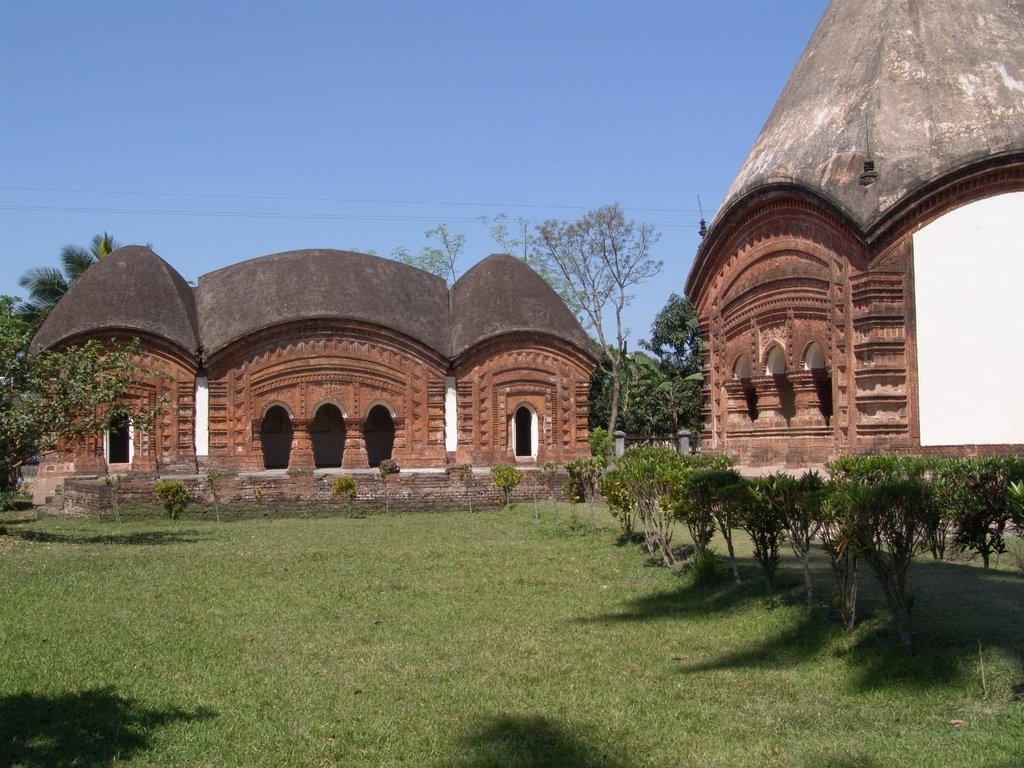 templeofputhia16.jpg