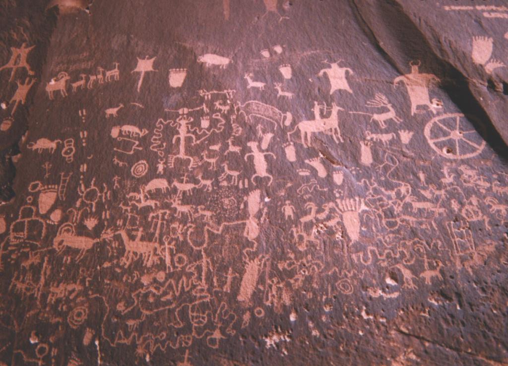 Newspaper_rock.jpg