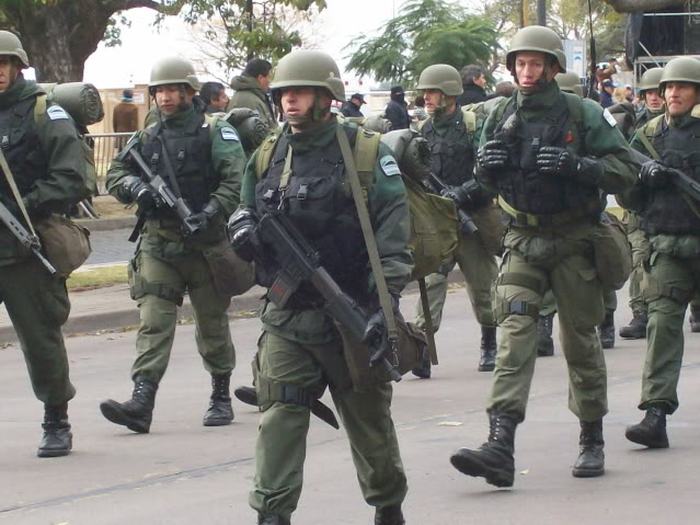 Gendarmeria+Nacional+Argentina.jpg