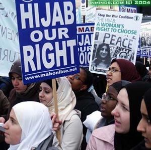 hijab-demo-17jan04-741.jpg