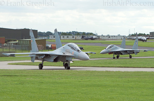 Sukhoi_Su-30MKI_FlankeryyySB_042yyyIndian_Air_Forcexxx1023616.jpg