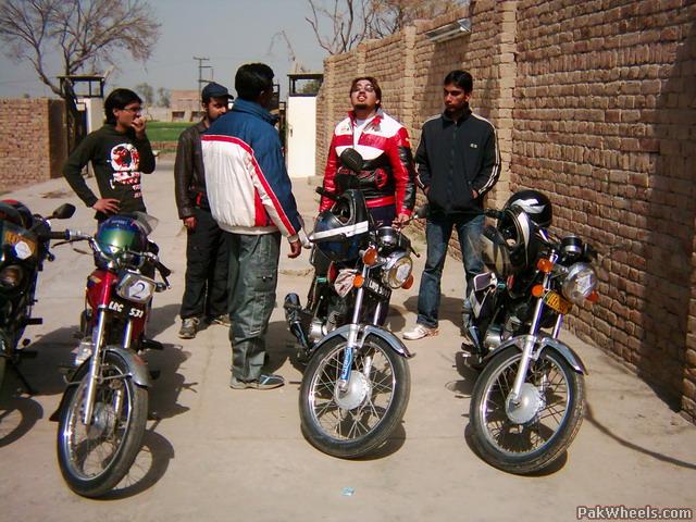 dsci0087_WYC_PakWheels(com).jpg