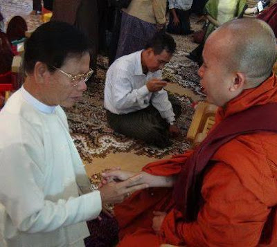 wirathu-and-khin-nyunt.jpg