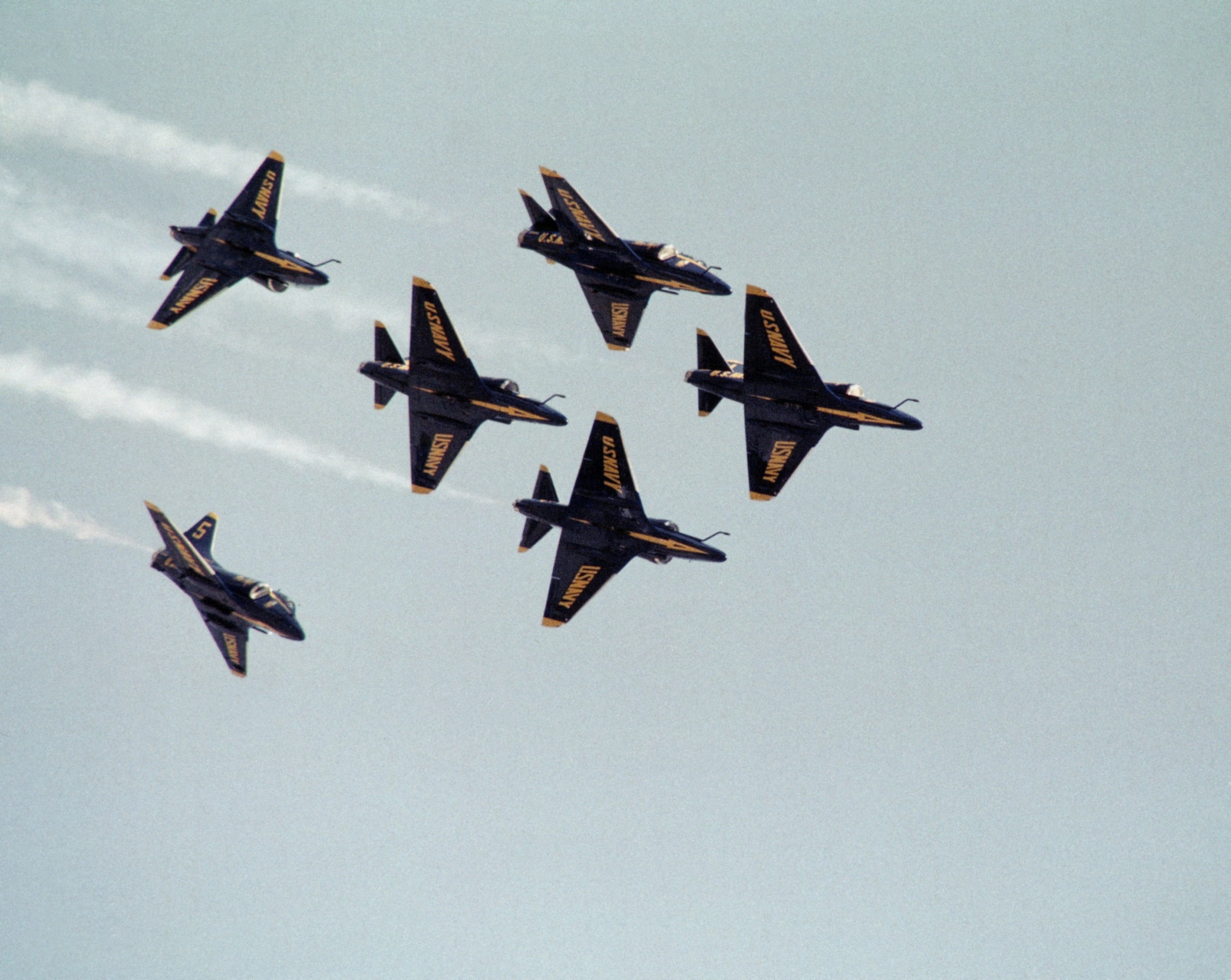 Blue_Angels_Skyhawk.jpg