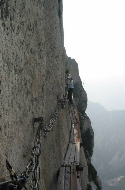 huashan%2004b.jpg