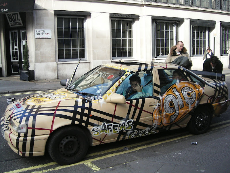 Burberry_Chav_Car.jpg