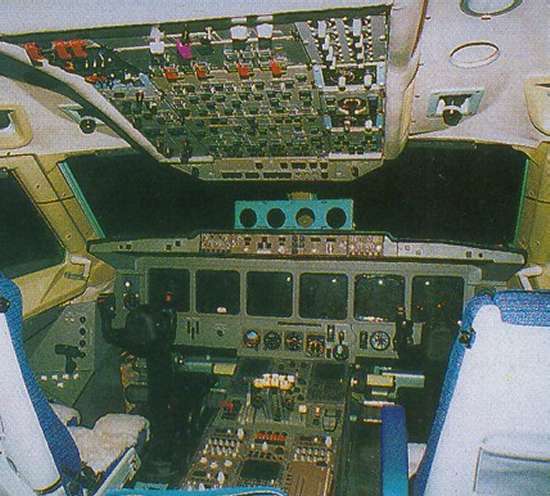 il96t_panel_01.jpg