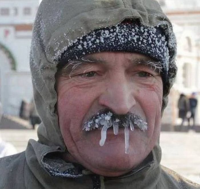 joke-funny-photo-Winter-fun-for-people-with-moustache.jpg