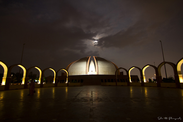 full-moon-over-pakistan-monument.jpg