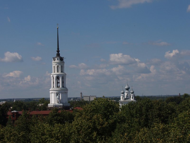 800px-Shuya_resurrection_cathedral.JPG