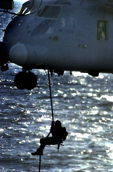 us_navy_seals_640_07.jpg